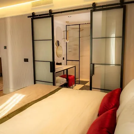 Indigo By Ihg 4* Белград