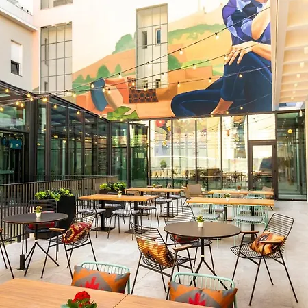 Indigo By Ihg Βελιγράδι