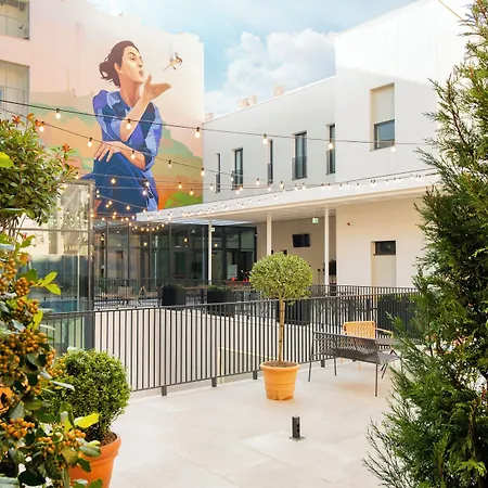 Indigo By Ihg Otel 4*