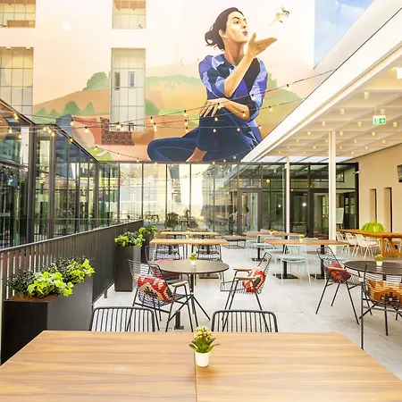 Indigo By Ihg Otel 4*